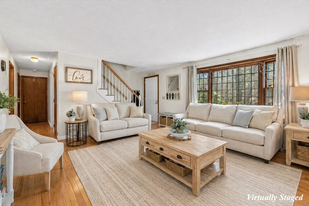 Photo of 5 Maple Ln