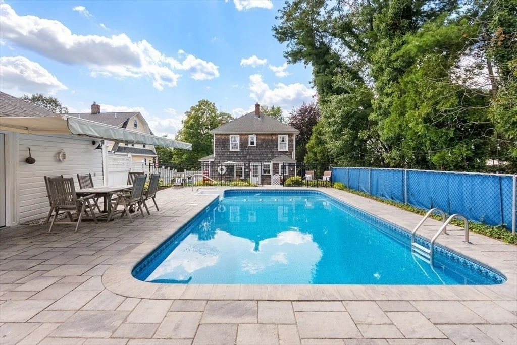 Photo of 45 Wendell Park