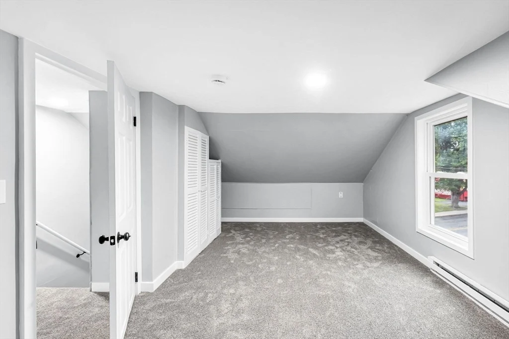 Photo of 83 Rolf Ave