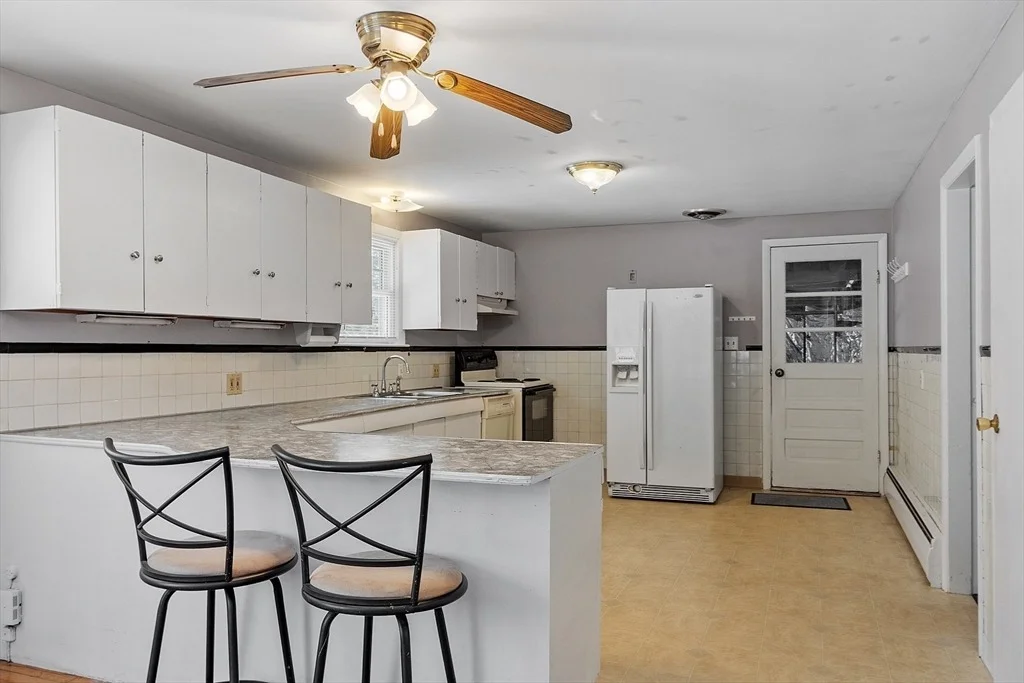 Photo of 484 Intervale Ave