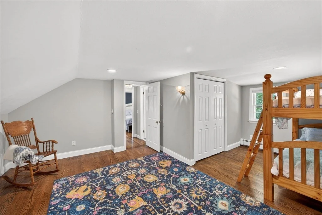 Photo of 4 Forsythia Dr