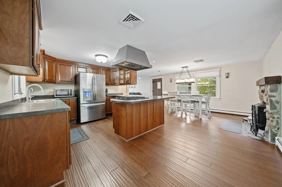Photo of 89 Ring Rd