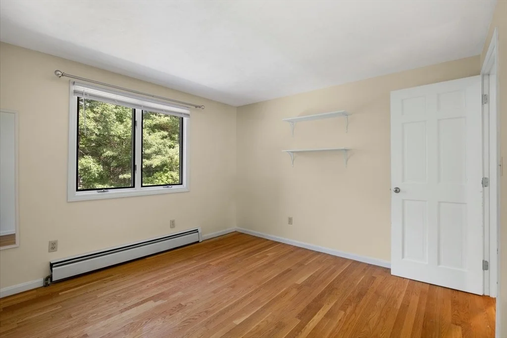 Photo of 20 Ortolani Cir