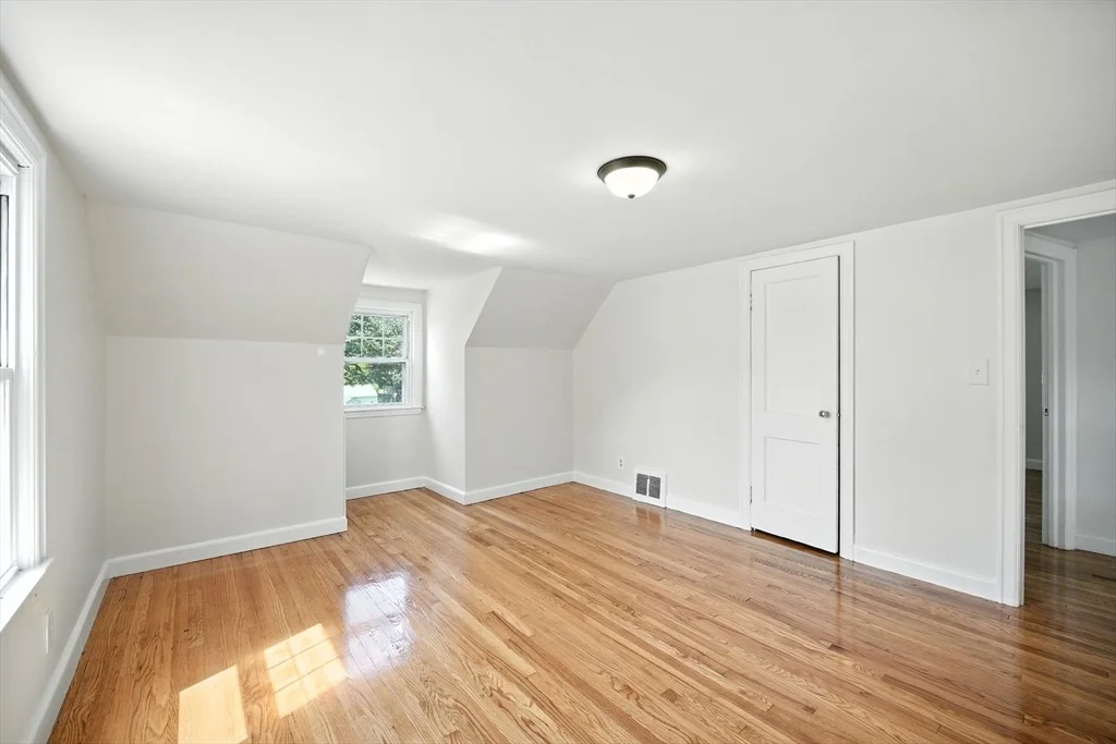Photo of 17 Marquette St