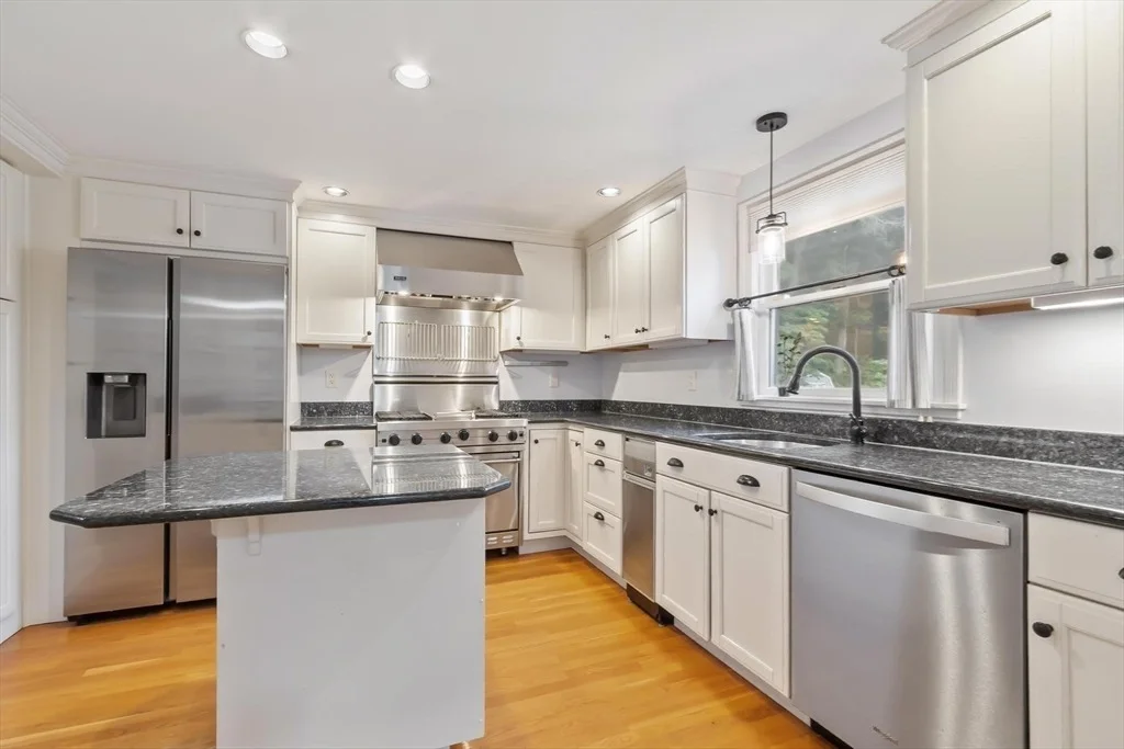 Photo of 463 Cedar Brook Rd
