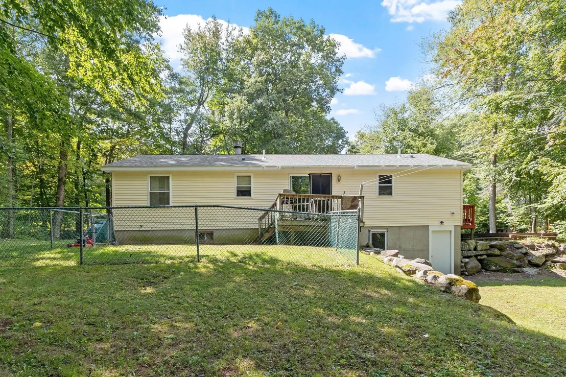 Photo of 64 Mystery Ln