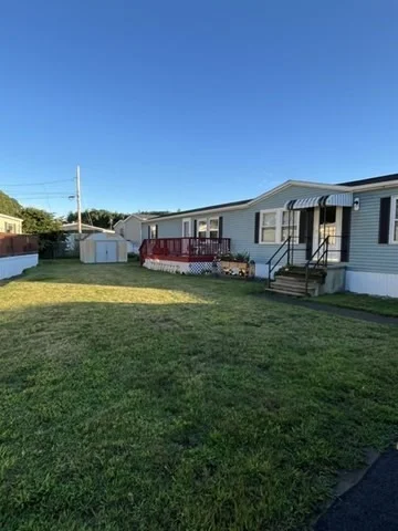 Photo of 7 Cadillac Dr