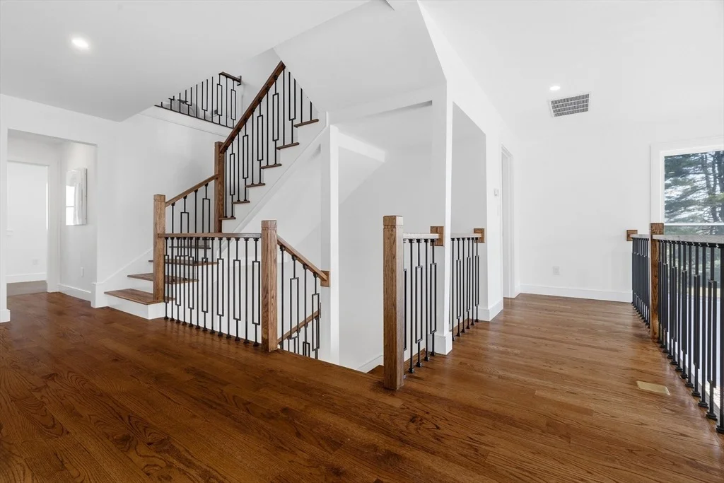 Photo of 36 Charles
