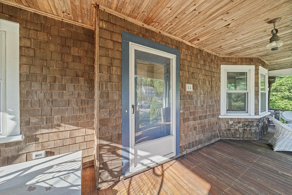 Photo of 54 Brook Rd