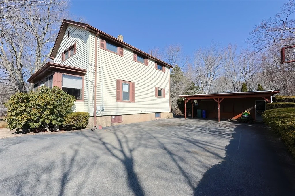 Photo of 940 Read St.