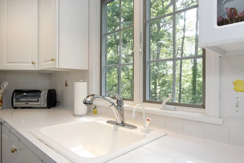 Photo of 18 Periwinkle Ln