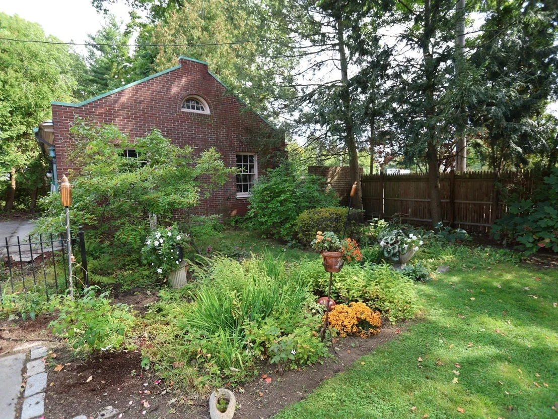 Photo of 112 Russell St