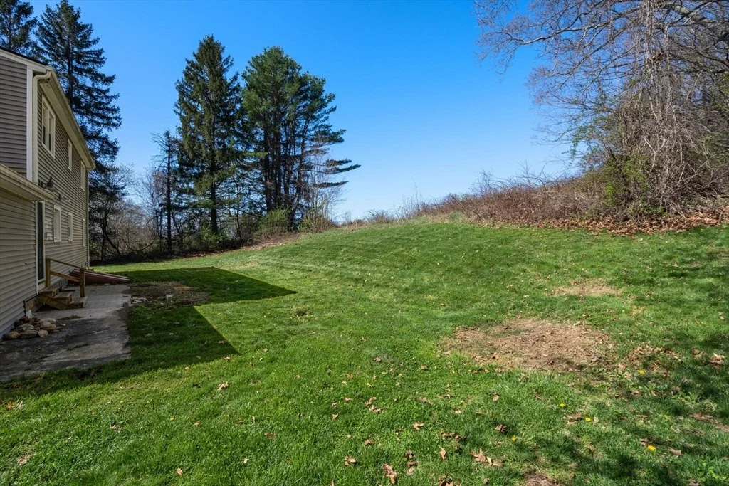 Photo of 89 Center Rd