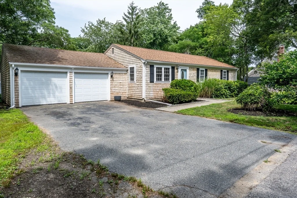 Photo of 65 Elliott Rd