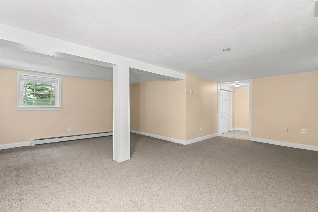 Photo of 49 Old Farm Rd