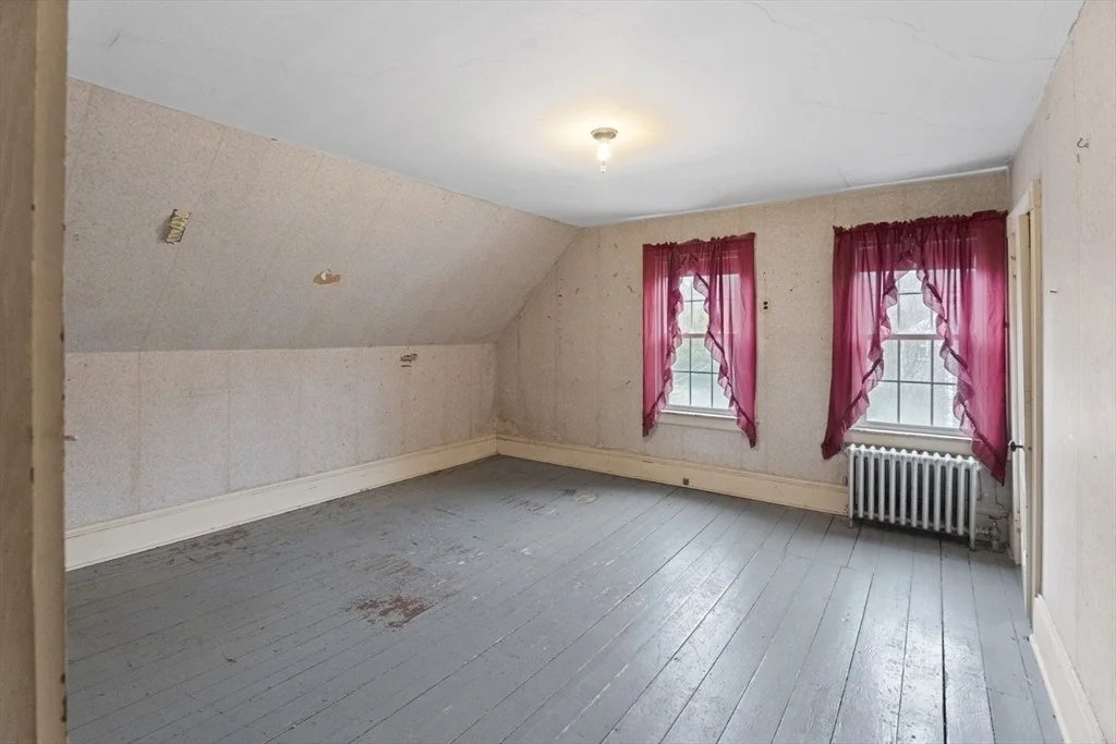 Photo of 11 Maple Ave