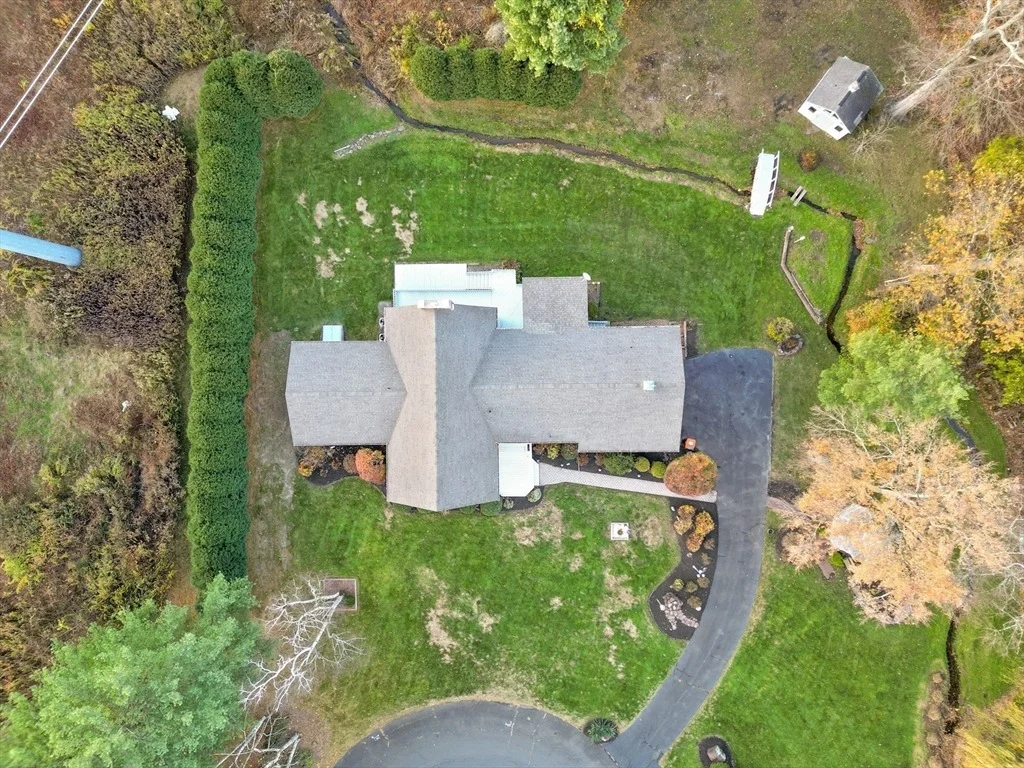 Photo of 86 Willow Brook Drive