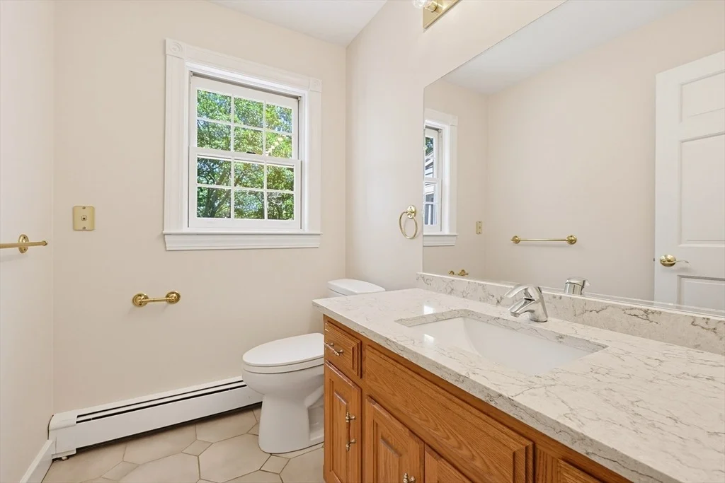 Photo of 19 Windsor Dr.