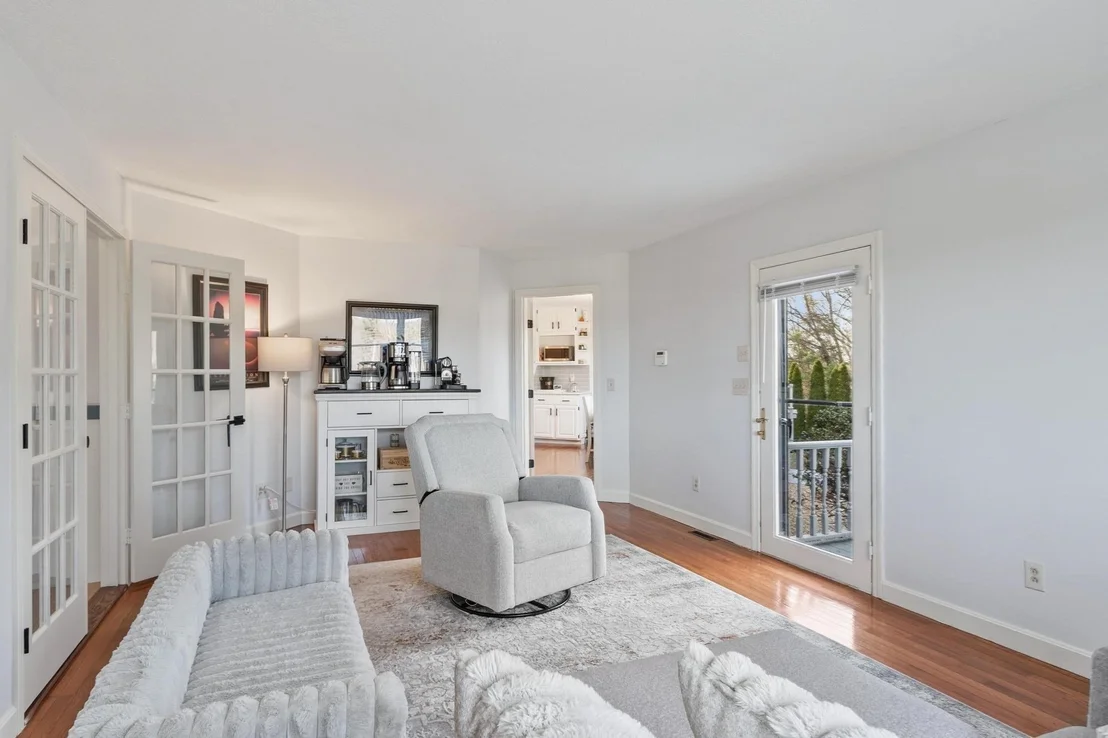 Photo of 99 Longview Street