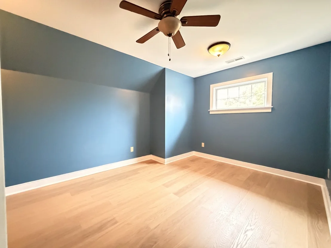 Photo of 366 West Rd