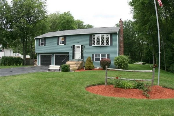 Photo of 12 Westview Dr