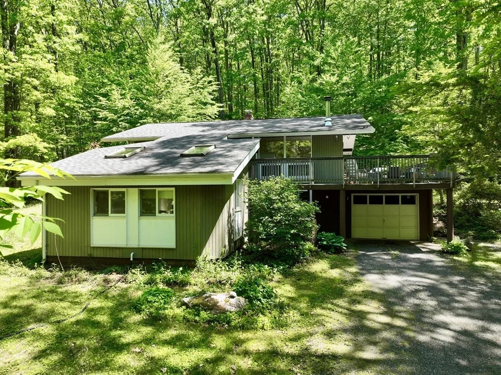Photo of 8 Teawaddle Hill Rd