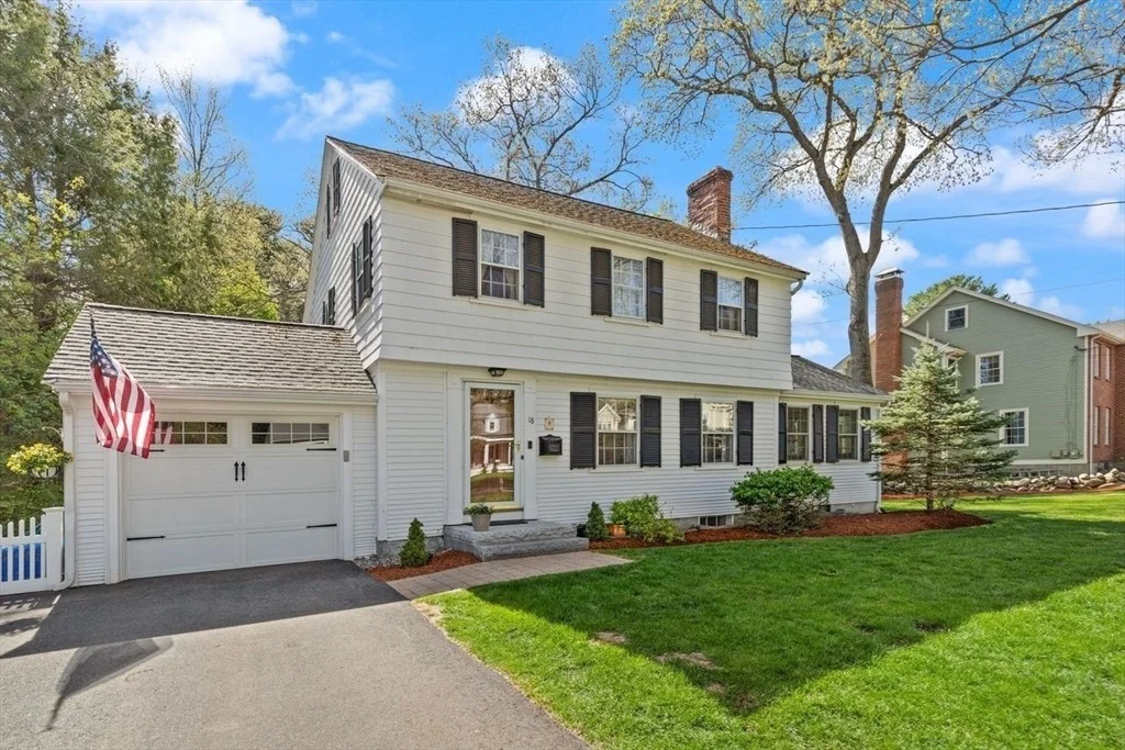 Photo of 18 Oxbow Rd