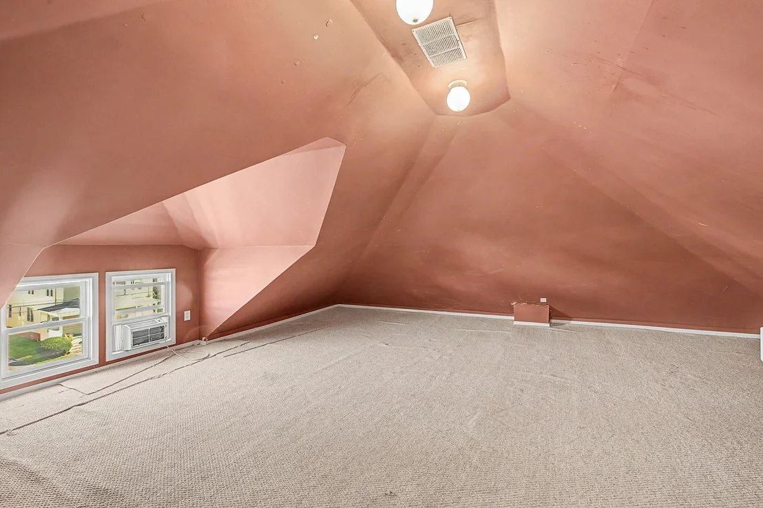 Photo of 419 Hillside Ave