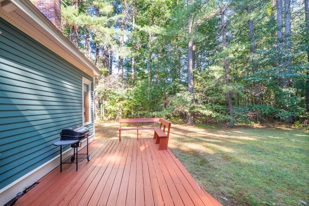 Photo of 15 Squannacook Dr