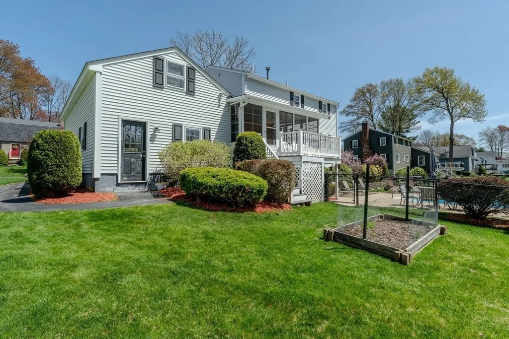 Photo of 12 Jefferson Rd