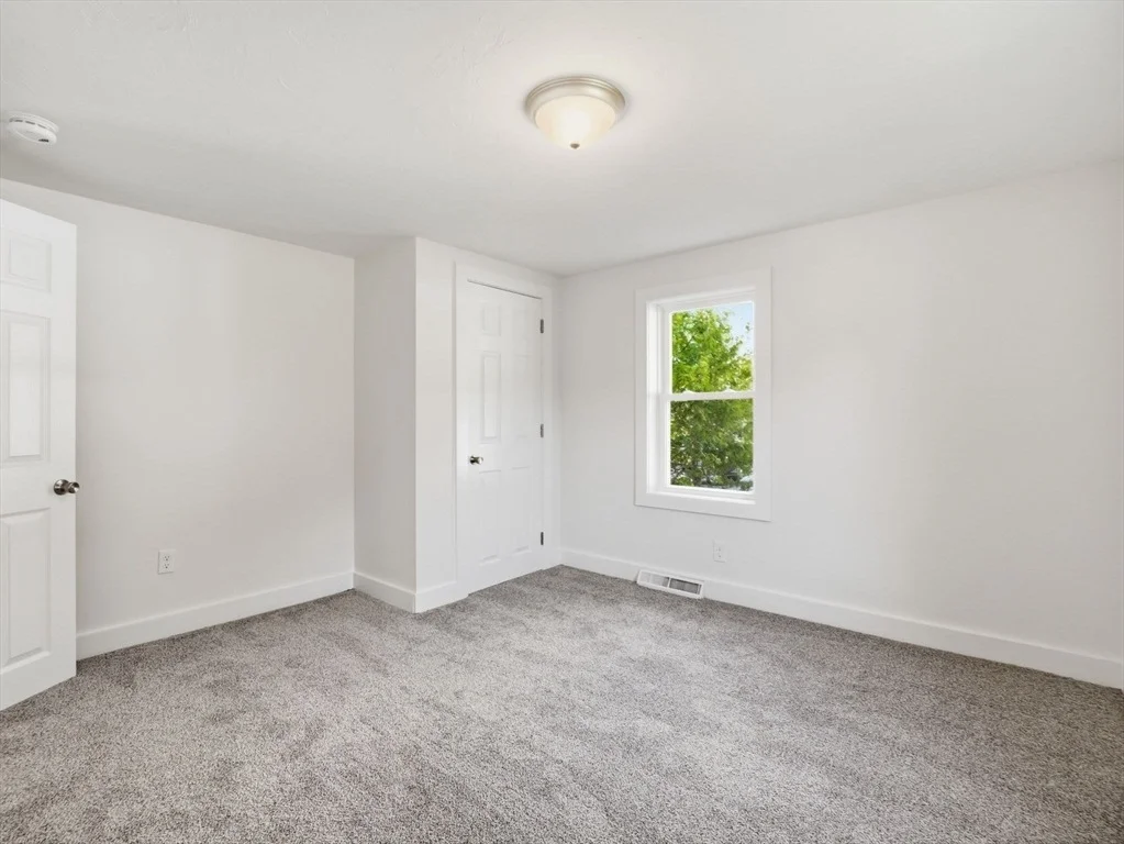 Photo of 51 Sandy Pond Rd