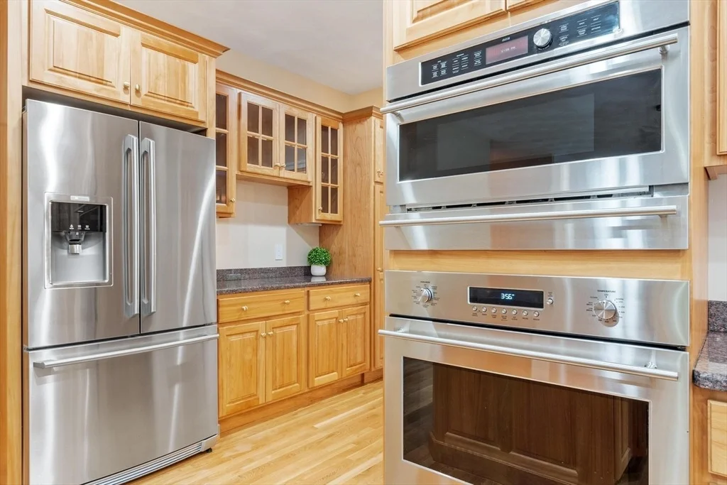 Photo of 33 Nutmeg Ln