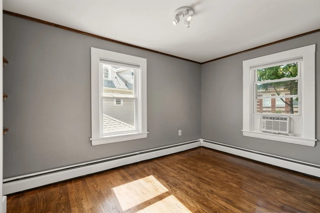 Photo of Unit 21 at 21 Linden Street