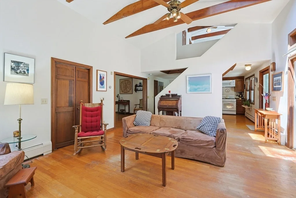 Photo of 1775 Drift Rd