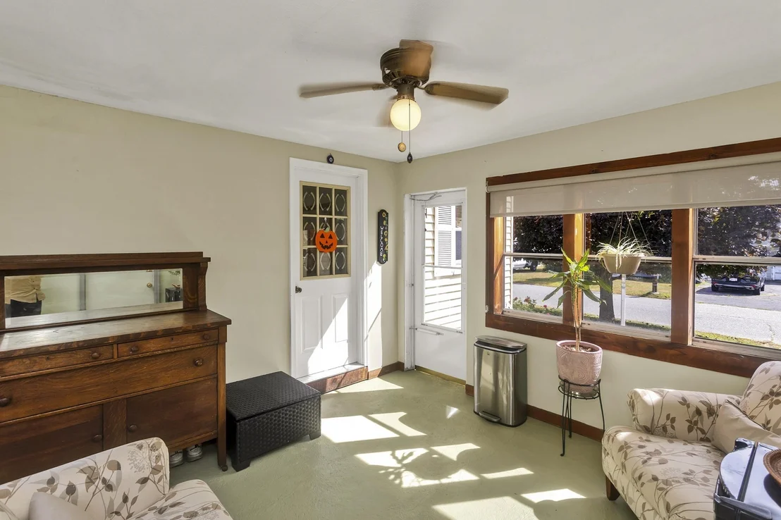 Photo of 26 Beaudry Ave
