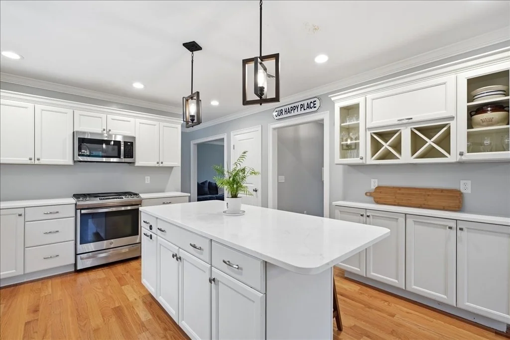 Photo of 2 Bourne Dr.