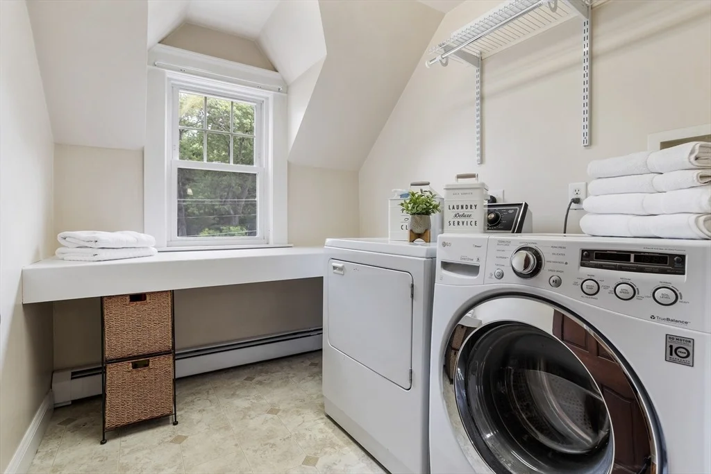 Photo of 33 Highland Avenue