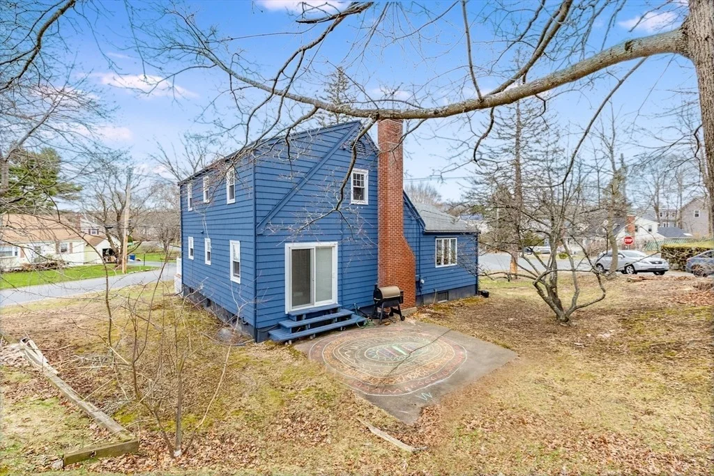 Photo of 52 Albemarle Ave.
