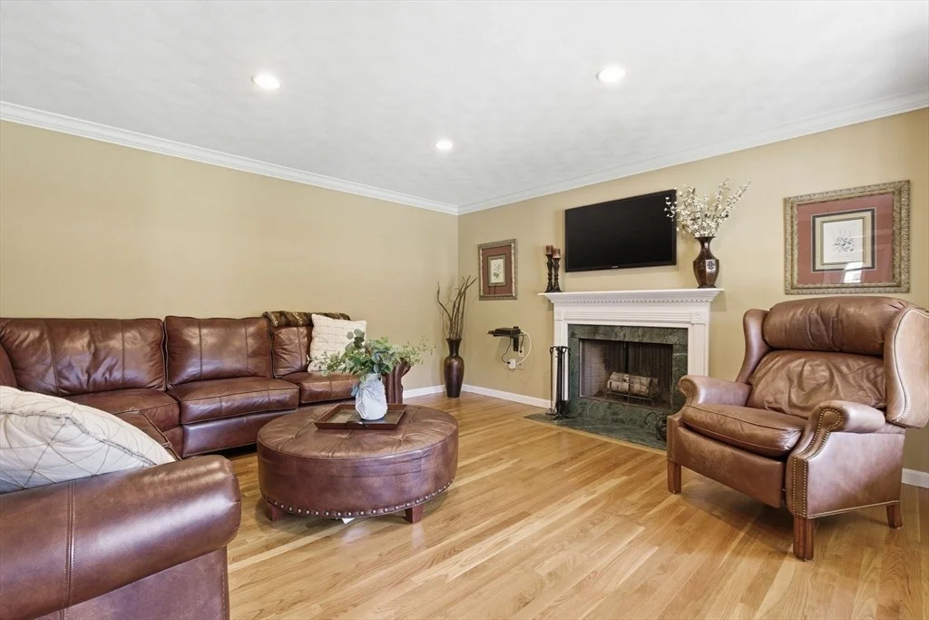 Photo of 187 Sanborn Lane