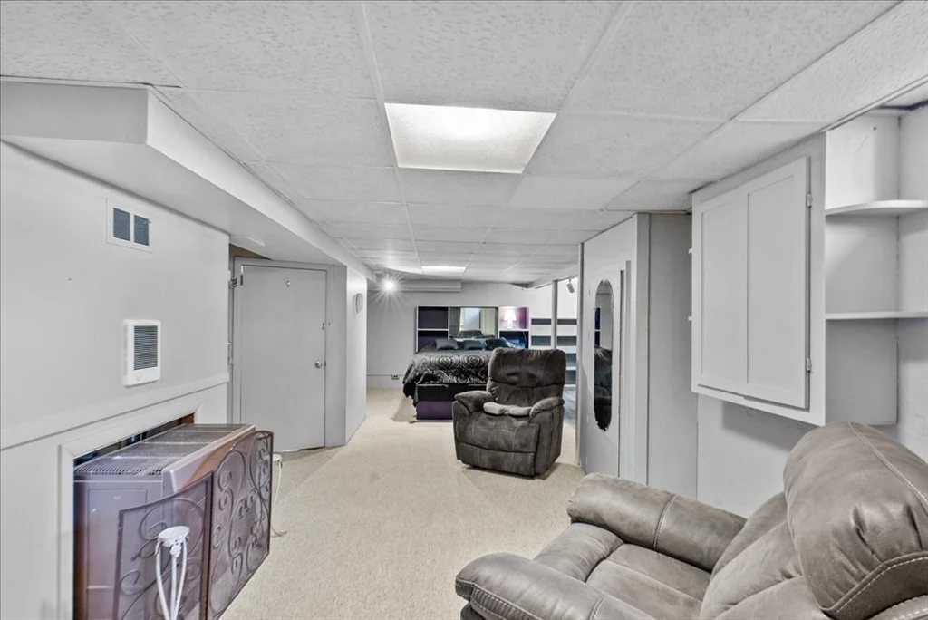 Photo of 127 Catalpa Ter
