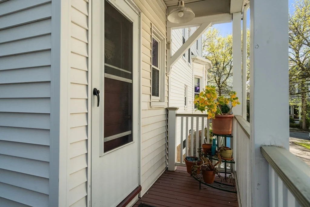 Photo of 121 Thorndike Street