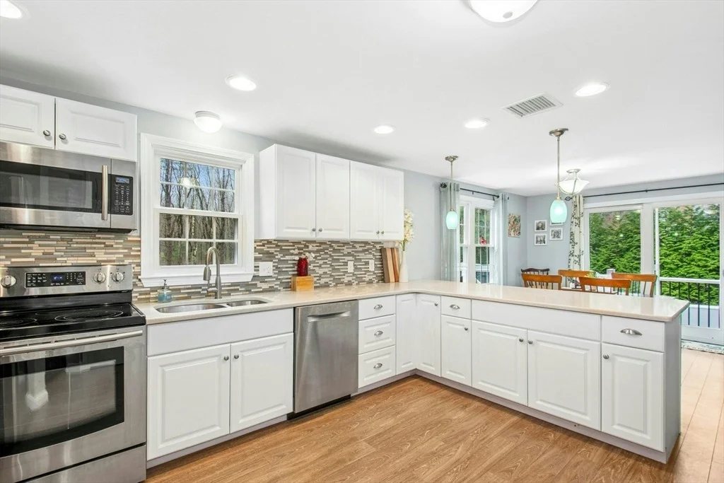 Photo of 22 Walter Dr