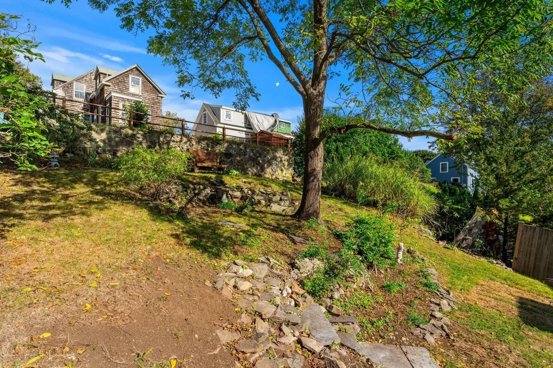Photo of 17 Cottage Street