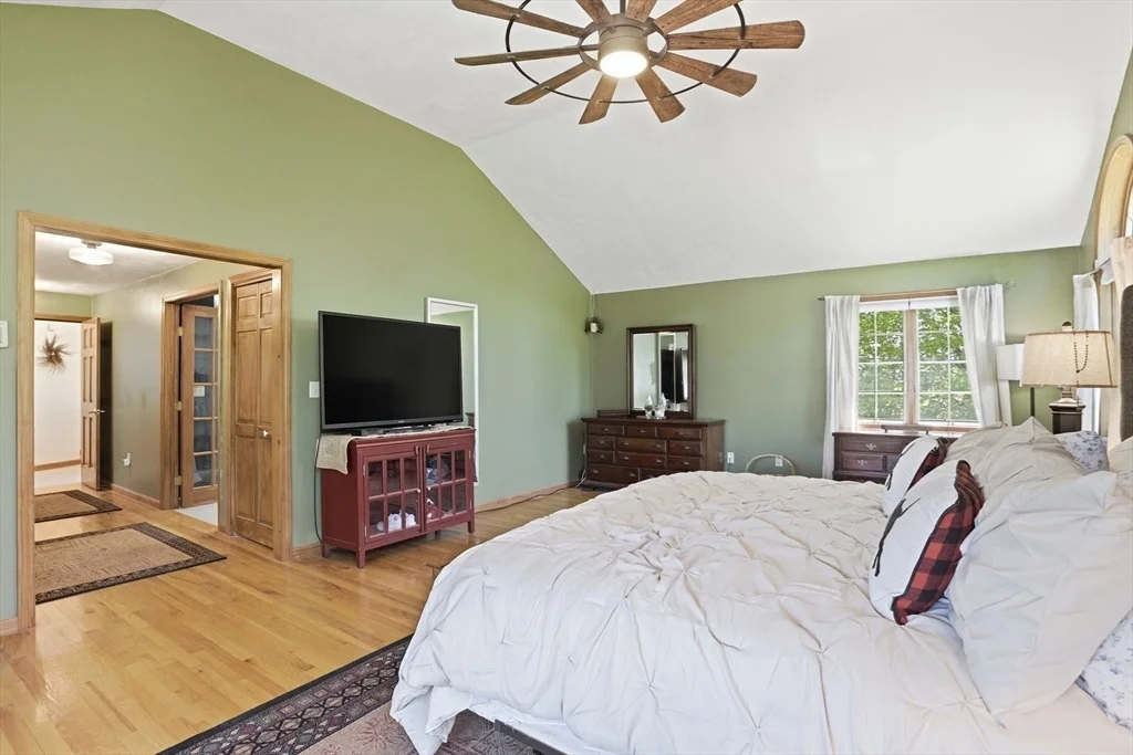 Photo of 25 Thomas Pl