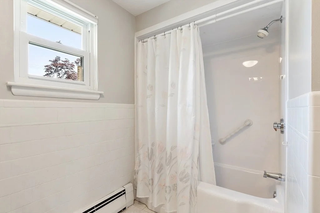Photo of 33 Durso Ave.