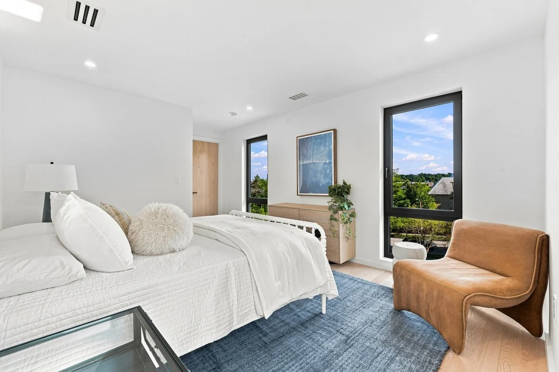 Photo of 65 Commonwealth Avenue
