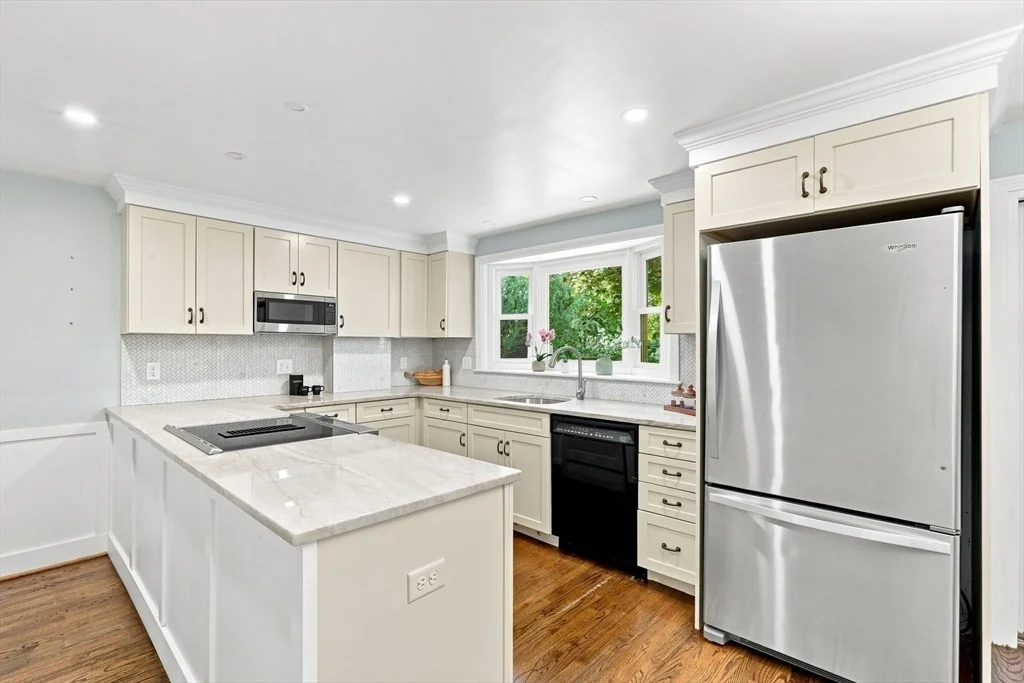 Photo of 85 High St