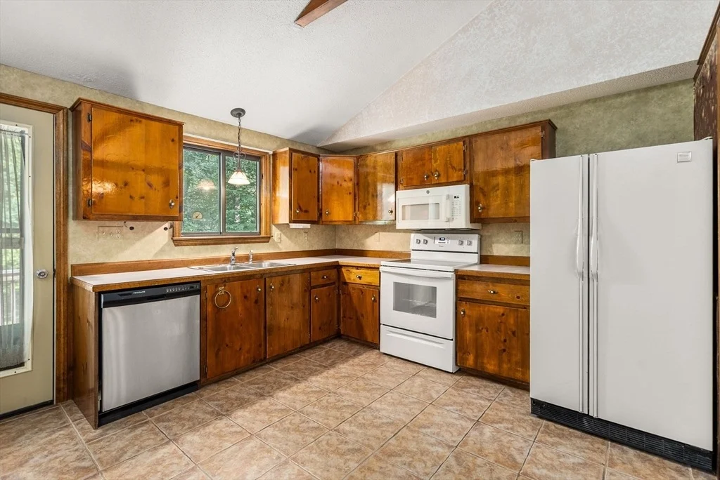 Photo of 6 Jerry Rd