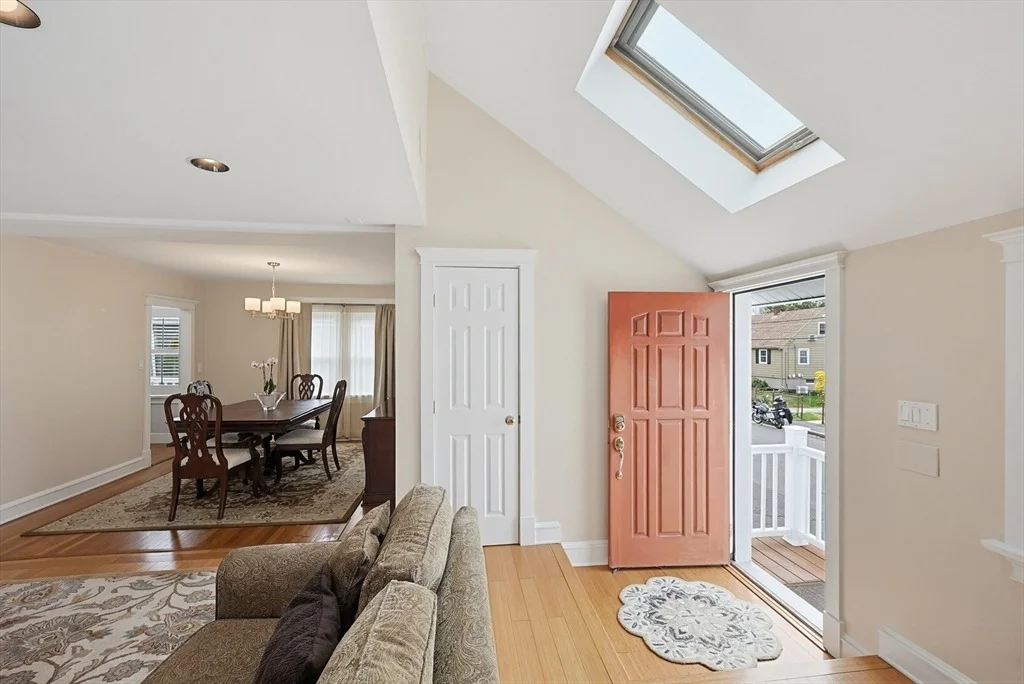 Photo of 16 Coolidge Ave