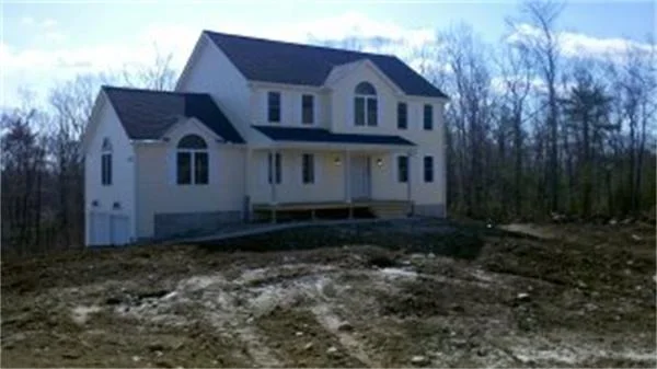 Photo of Unit PLYMOUTH at 5 Castle Circle Lot 20